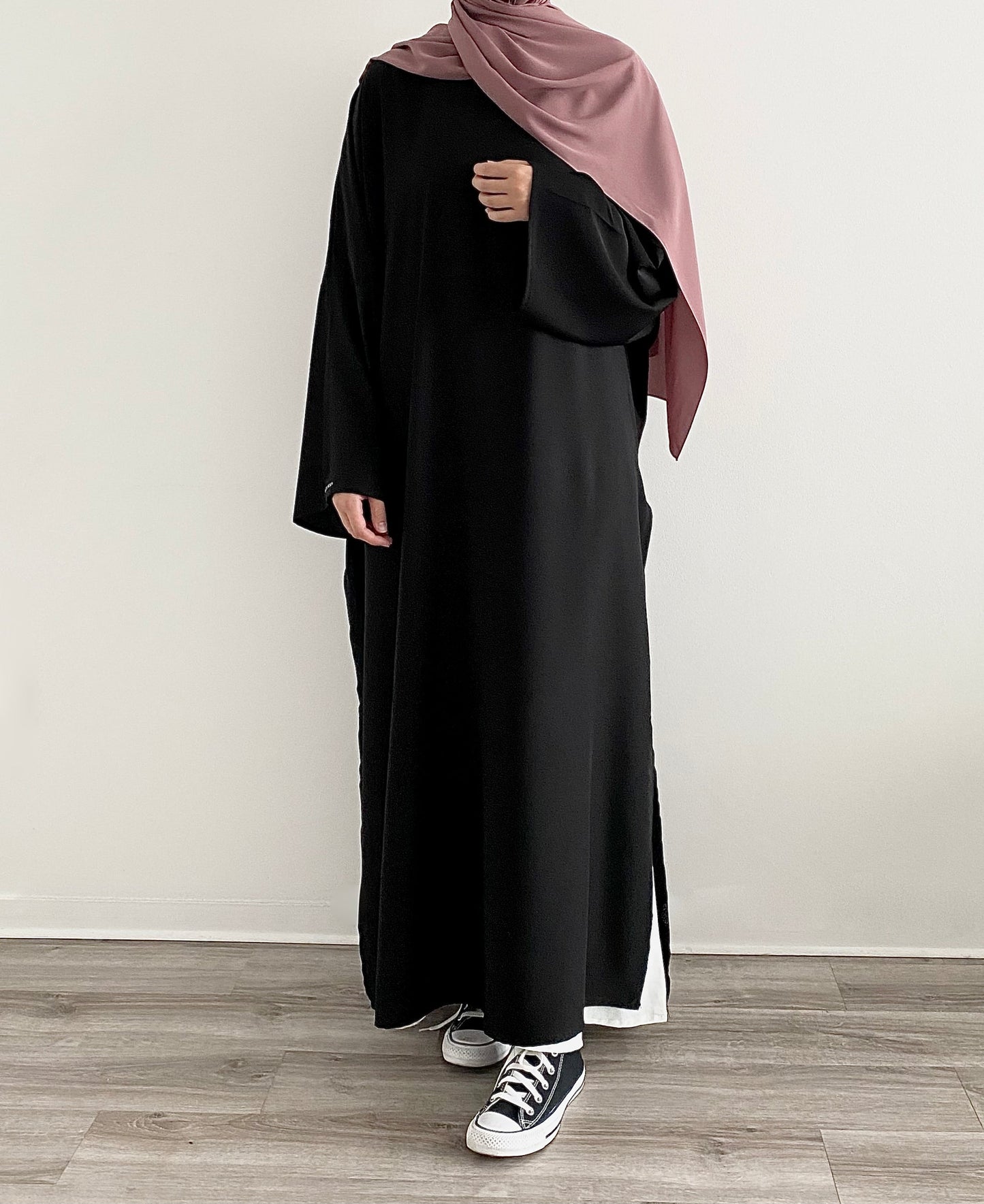 Abaya Chic Moderne 2 piece  – Silhouette Longue Élégante Noir
